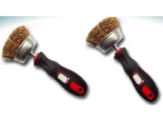 WHITEWALL CLEANING BRUSH  QLS