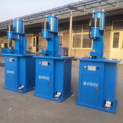 Brake shoe Riveting machine QYM-6(A)